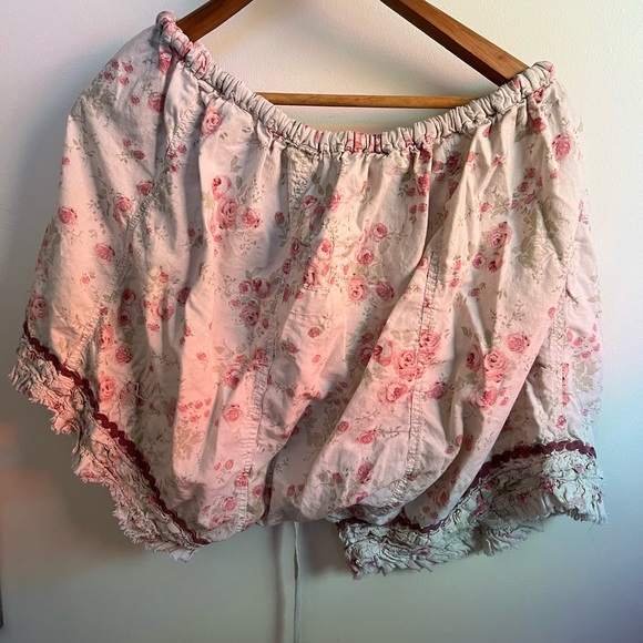 Magnolia Pearl Floral Khloe Boxers - Picture 2 of 2